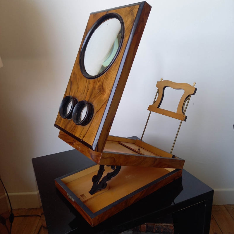 Graphoscope combiné à Visionneuse Stéréo. XIXe