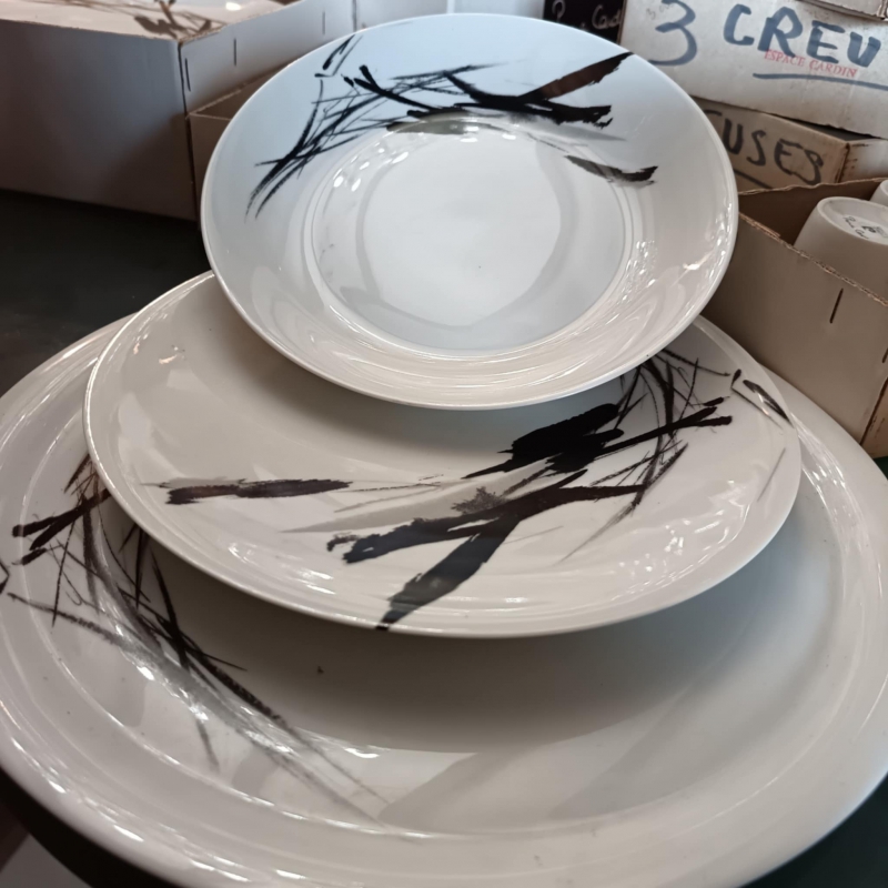 Service Porcelaine Limoges Design Pierre Cardin