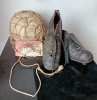 Football : Chaussures Anciennes et Ballon Cuir