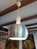 Suspension m�tal et verre opalescent