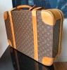 Vuitton : Valise Semi-rigide, modle Stratos 60